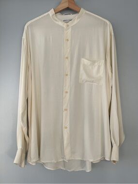 Vintage Men’s Pierre Cardin Pale Yellow Mandarin Collar Rayon Blouse